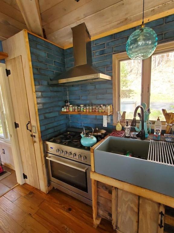 Villa Treehouse Cathedral In Blue Ridge Mountains, Nc à Burnsville Extérieur photo