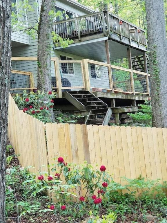 Villa Treehouse Cathedral In Blue Ridge Mountains, Nc à Burnsville Extérieur photo